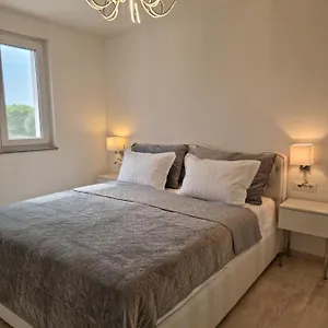 Luxury , Umag Kroatien